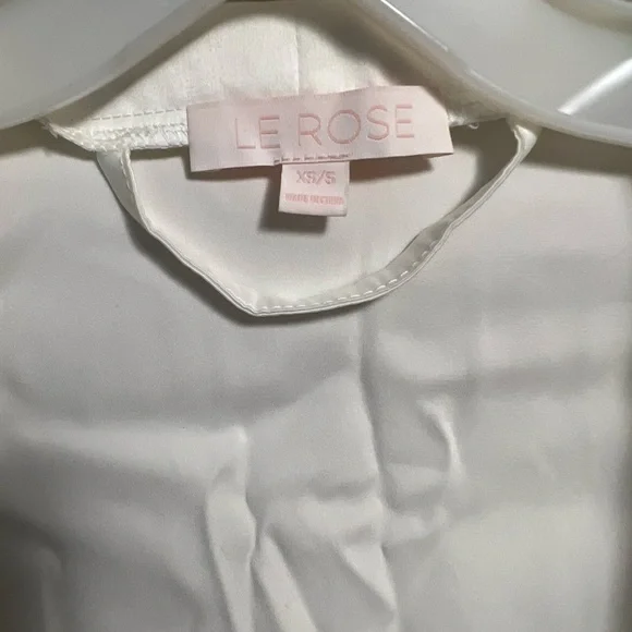 White Lace Robe - Picture 2 of 5